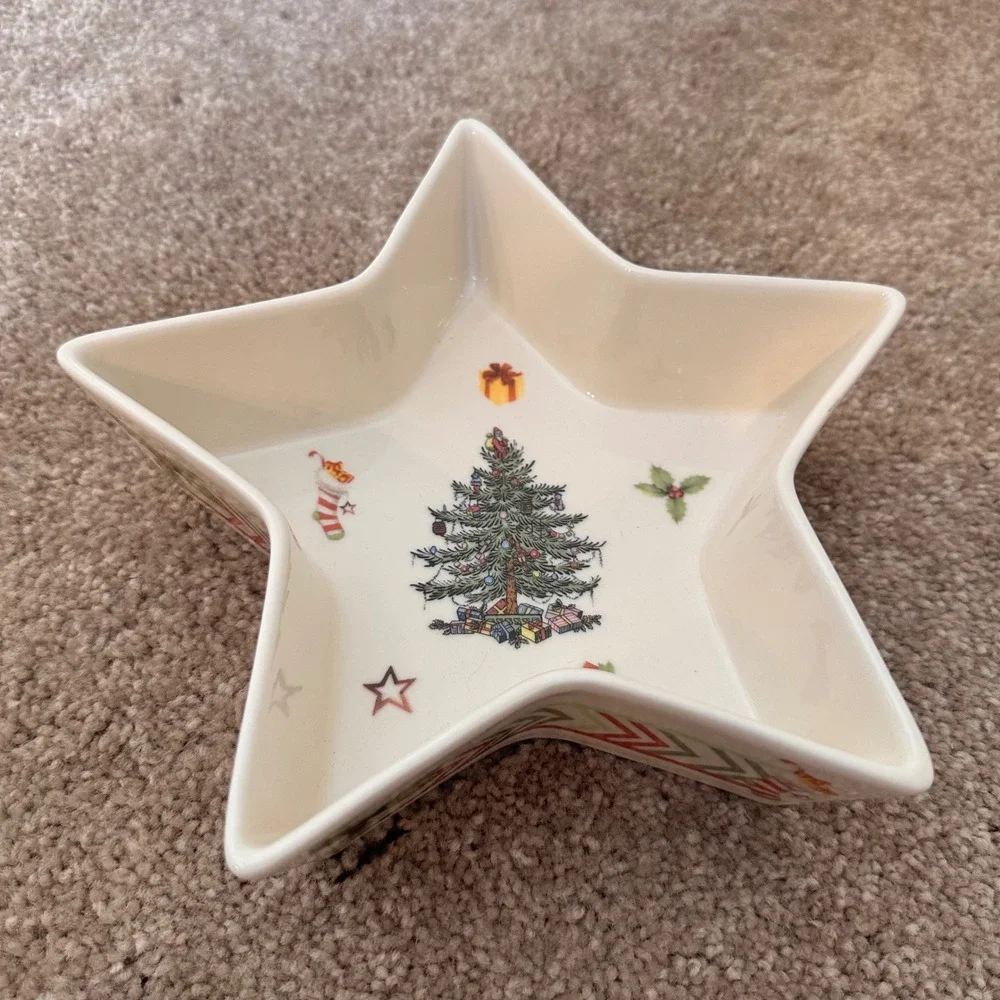 Spode Christmas Jubilee Star Shaped Ceramic‎ Bowl Holiday Tree Pattern Rare VTG